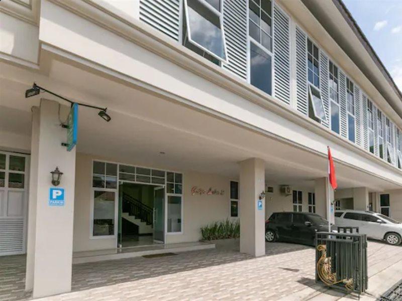 Griya Loka 2 Syariah Near Simpang Lima Mitra Reddoorz Ξενοδοχείο Σεμαράνγκ Εξωτερικό φωτογραφία