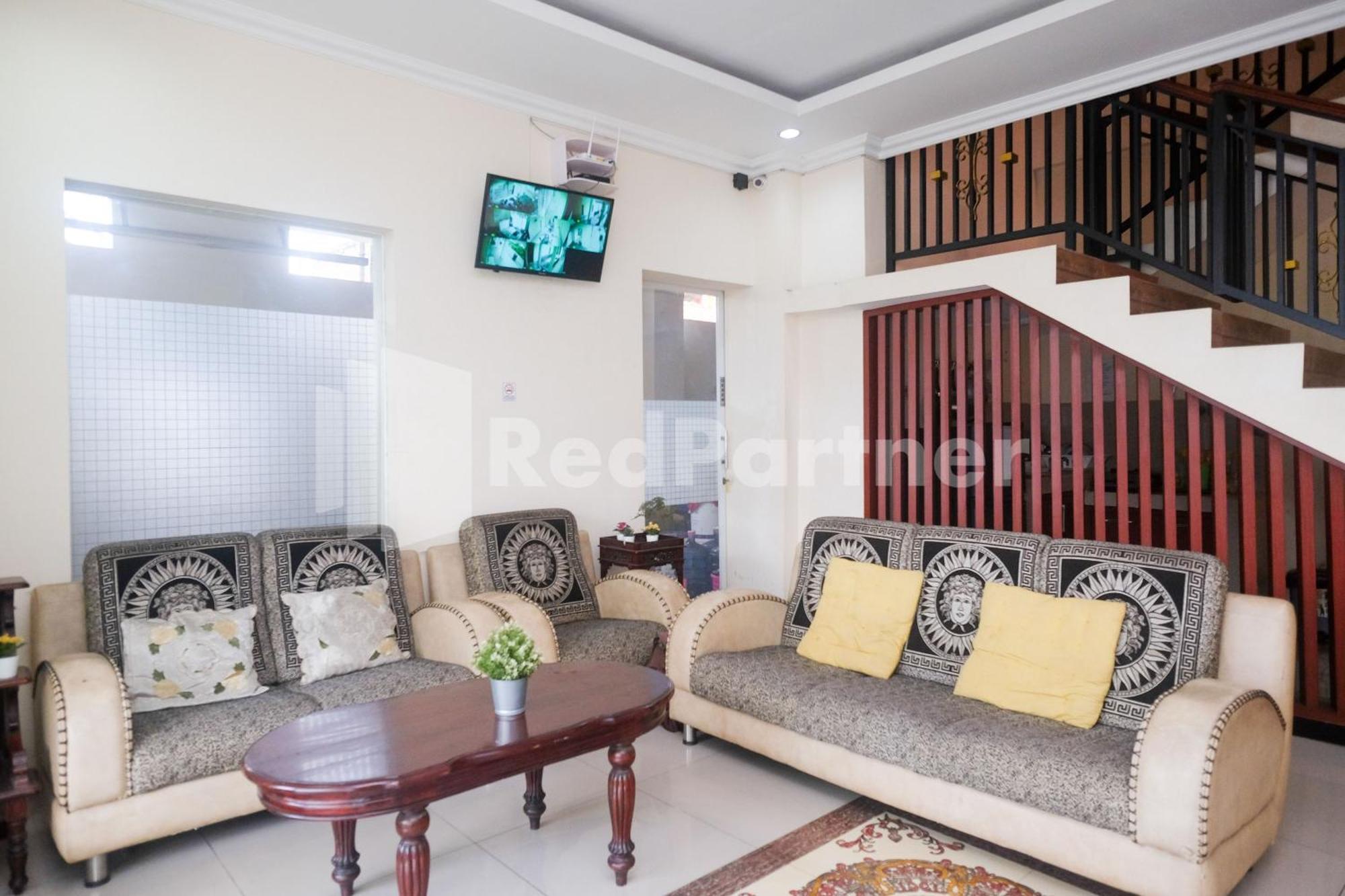Griya Loka 2 Syariah Near Simpang Lima Mitra Reddoorz Ξενοδοχείο Σεμαράνγκ Εξωτερικό φωτογραφία