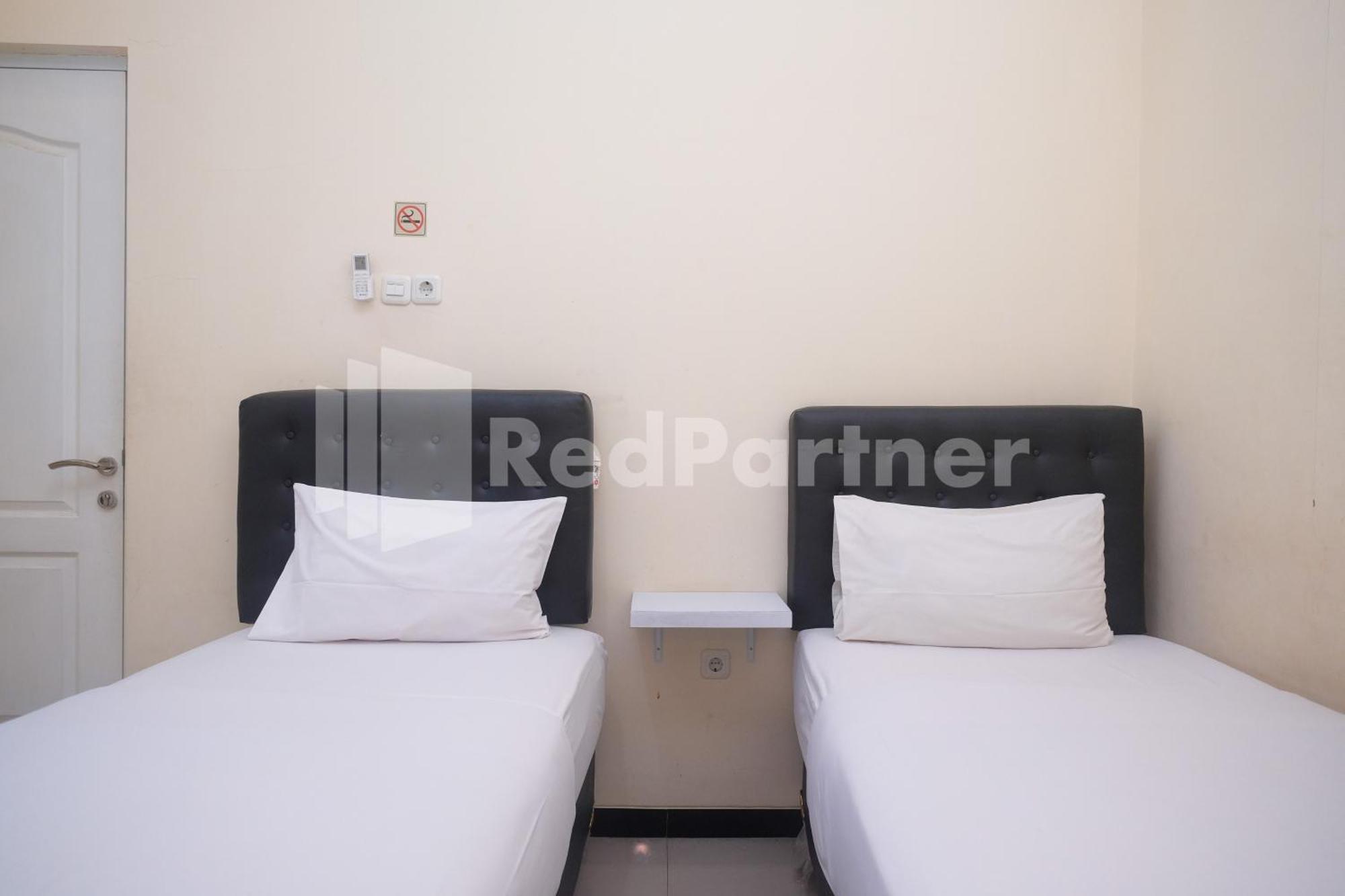 Griya Loka 2 Syariah Near Simpang Lima Mitra Reddoorz Ξενοδοχείο Σεμαράνγκ Εξωτερικό φωτογραφία