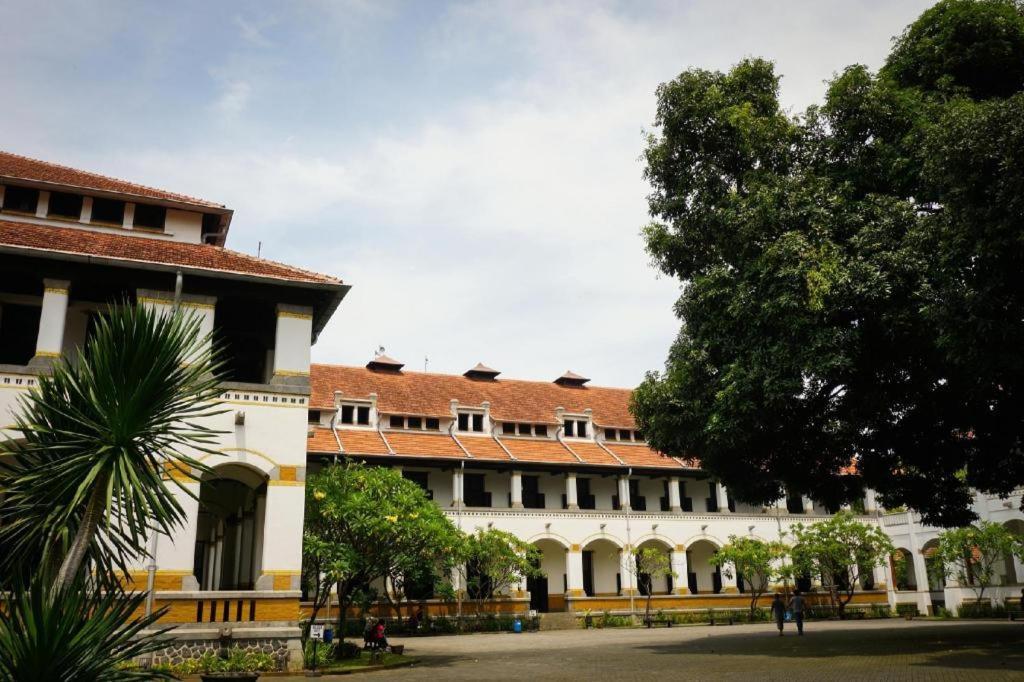 Griya Loka 2 Syariah Near Simpang Lima Mitra Reddoorz Ξενοδοχείο Σεμαράνγκ Εξωτερικό φωτογραφία